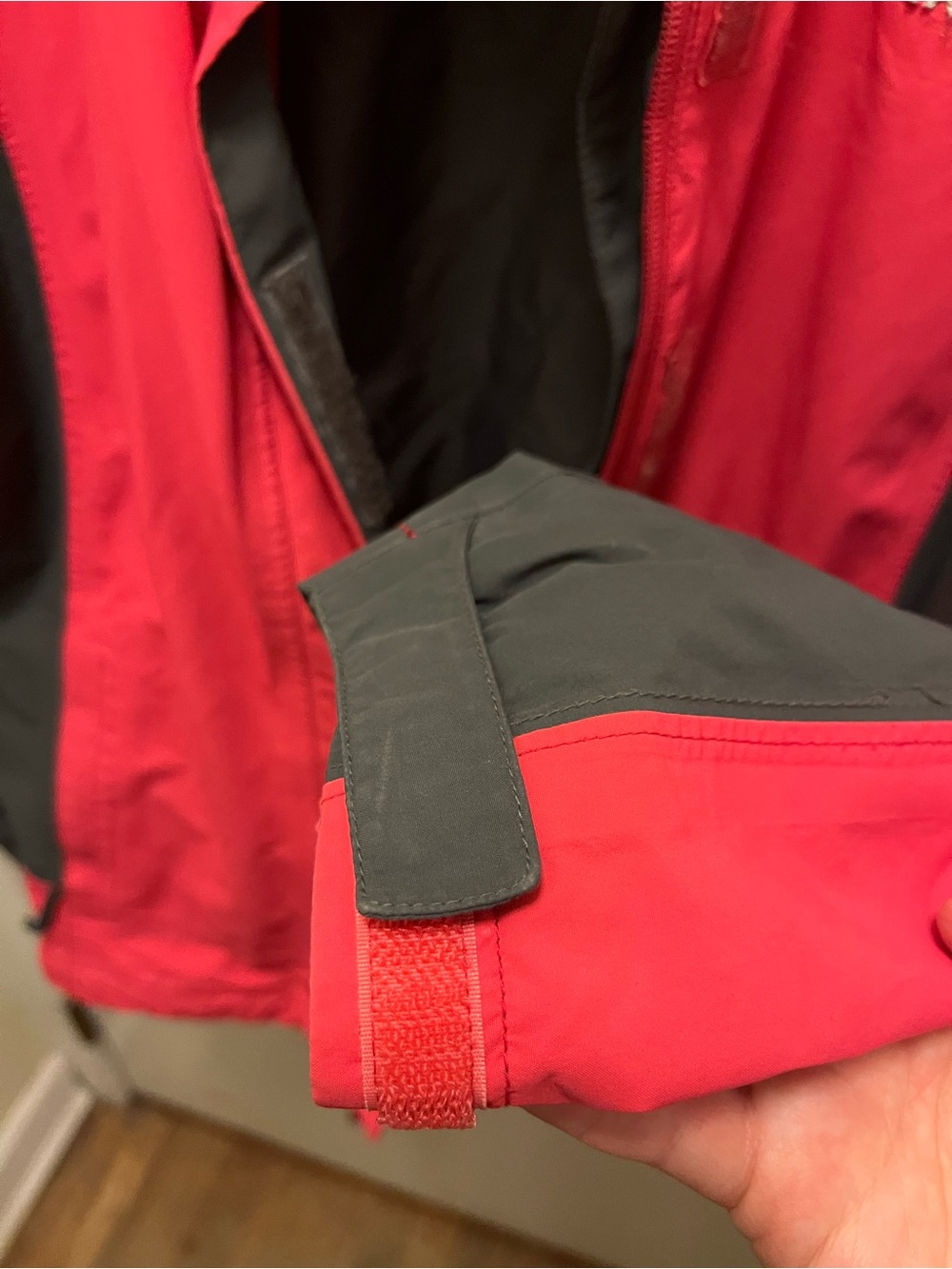The North Face coral and gray Hooded Shell Jacket - Picture 3 of 6